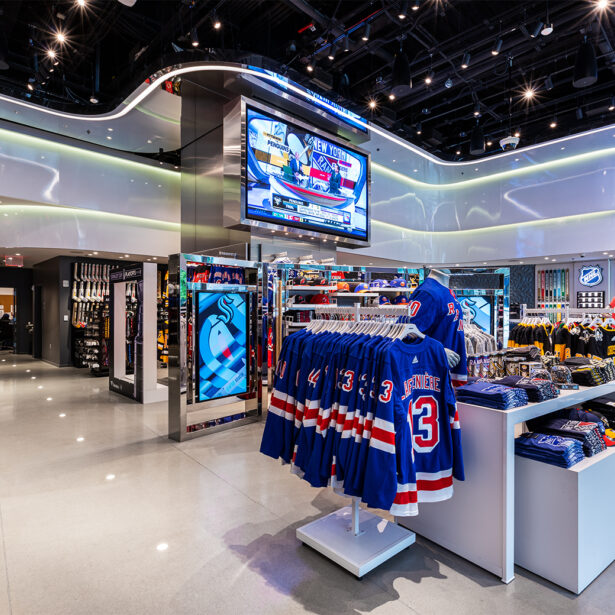 NHL Store 01 web