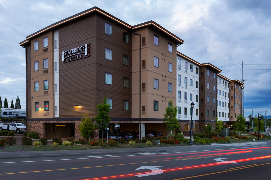 Staybridge Suites Hillsboro Orenco Station 03