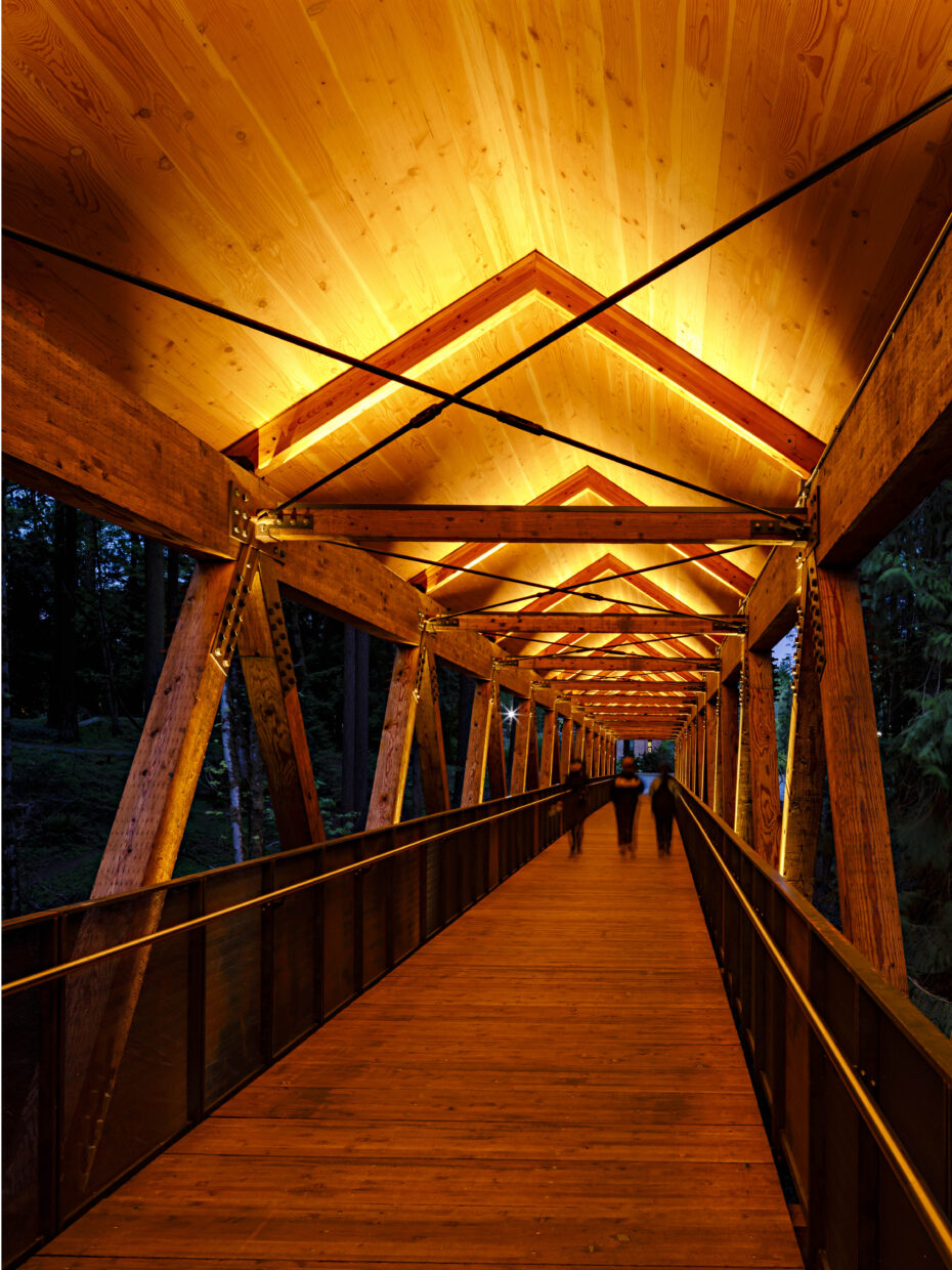 Lewis clark pedestrian bridge 1